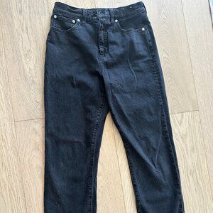 Madewell - The '90s Straight Jean in Belmere Wash (Black) - Size 28